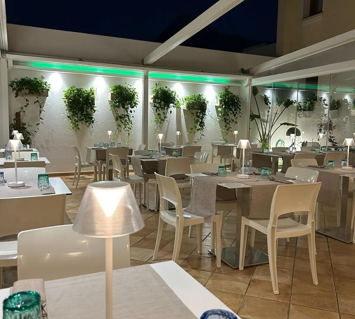 Hotel Trinacria San Vito Lo Capo 3*,